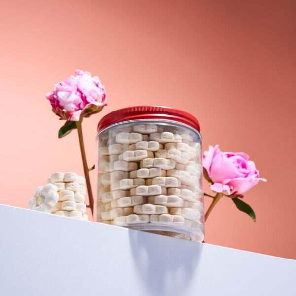 Crispy Flower Kueh Bangkit