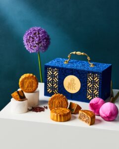 Traditional Baked Mooncakes by Ding Bakery